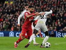 PG电子游戏-关于利物浦中场合力拼搏，为逆转冲击做准备的信息