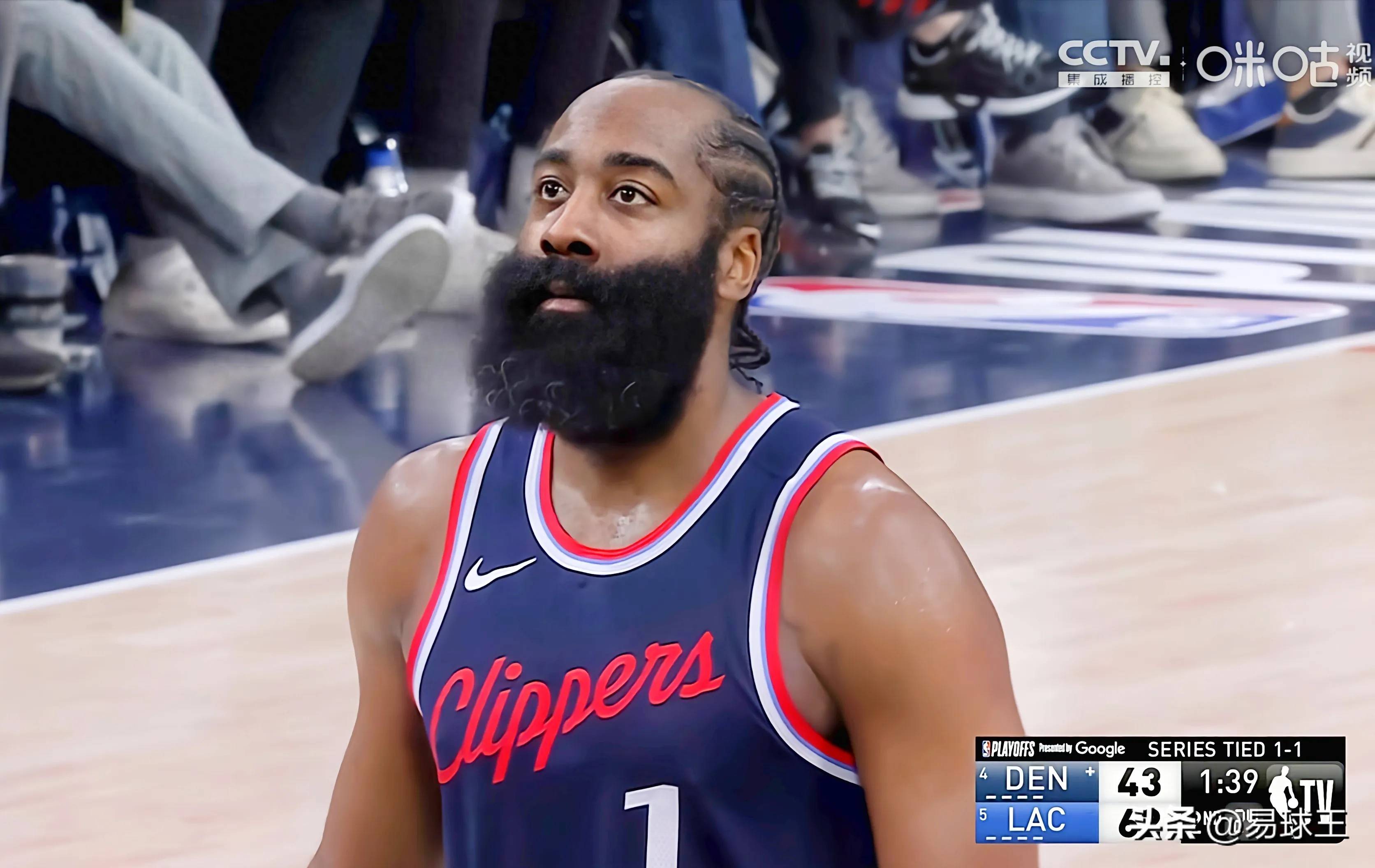 PG在线网站-火箭胜国王,赢得赛季首场胜利,哈登称赞球队合作精神