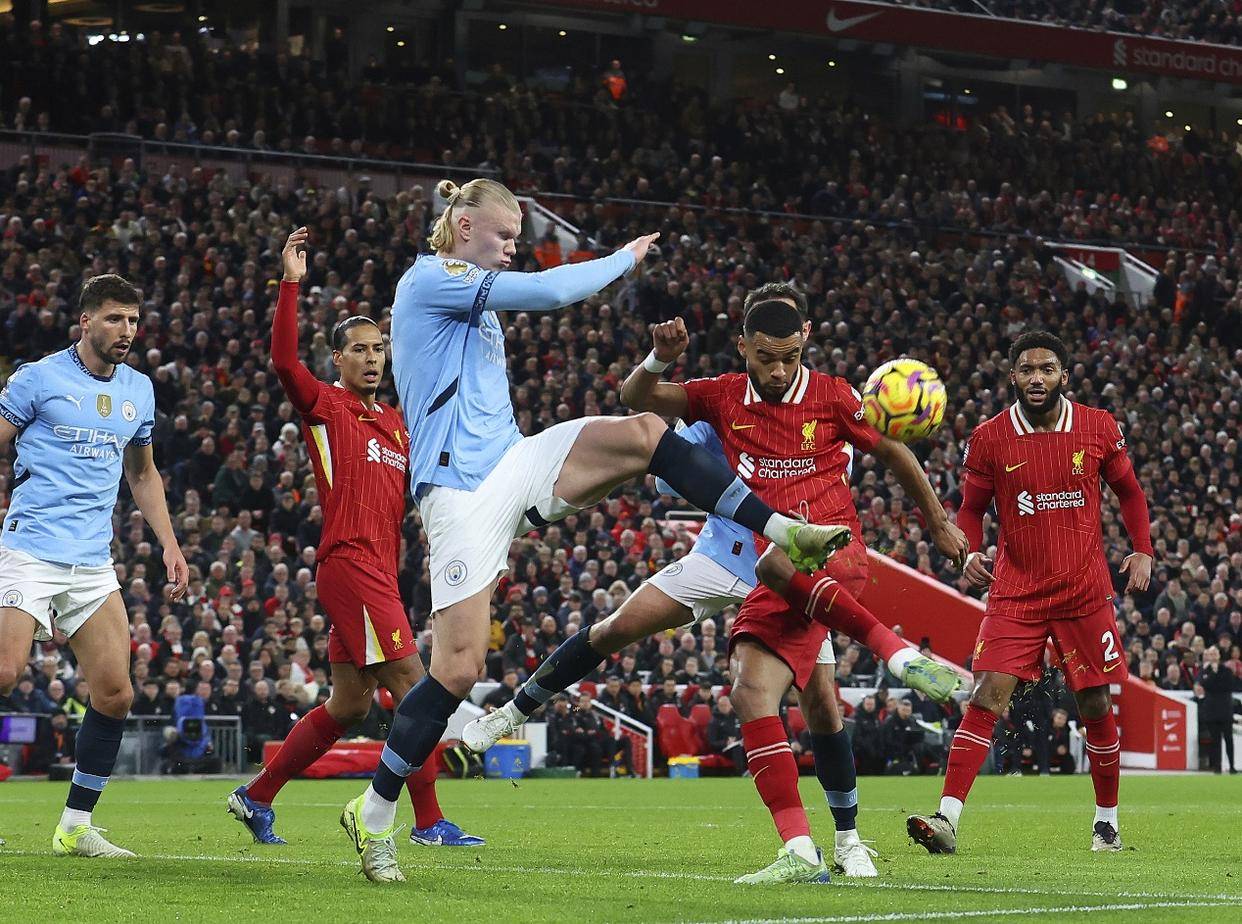 PG电子线上登入-英超冠军击败对手,迎接半决赛挑战